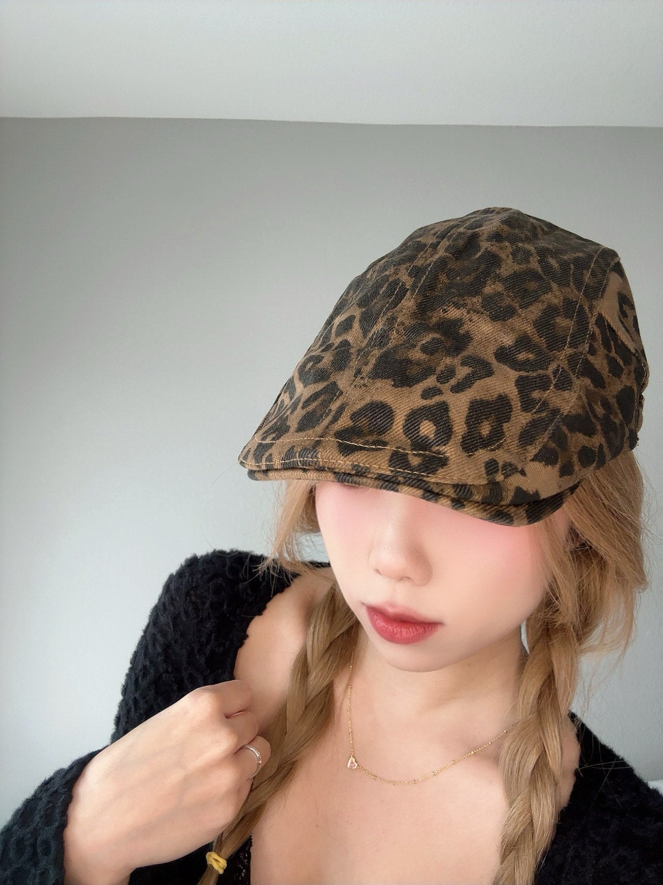 Leopard Print Cap – Trendy Animal Hat close view.